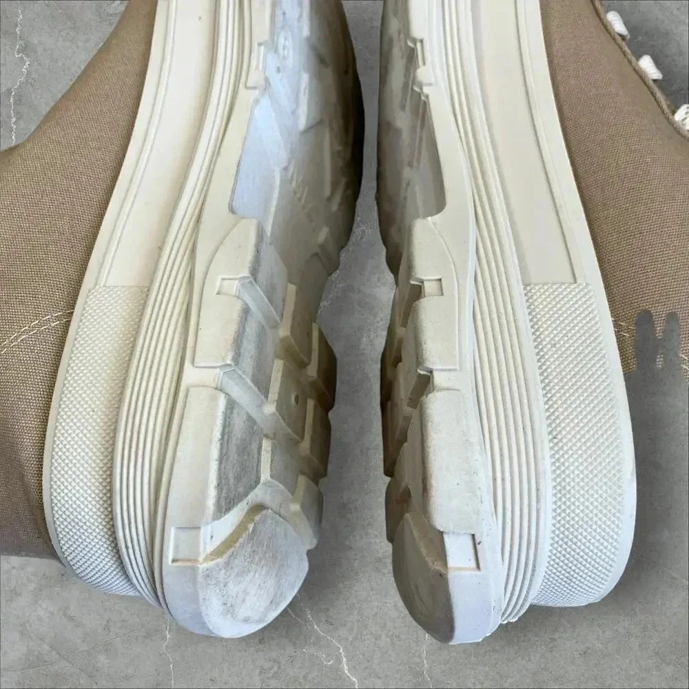 MIA Ace Canvas Lace Up High Top Sneakers Ankle Shoes Women Size 8M Sand Lug Sole - Picture 7 of 15